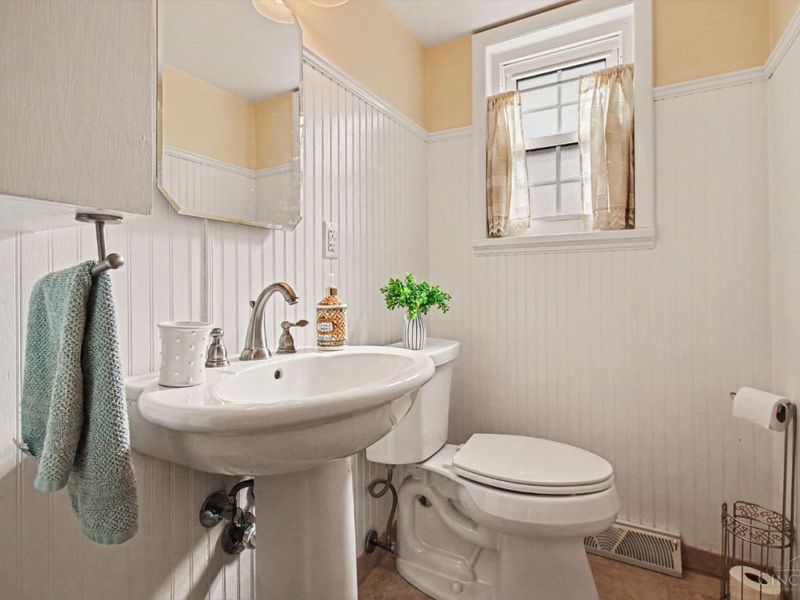 1724 Birddog Court, Loveland, OH 45140 Photo 11