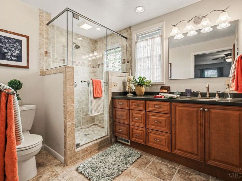 1724 Birddog Court, Loveland, OH 45140 Photo 14