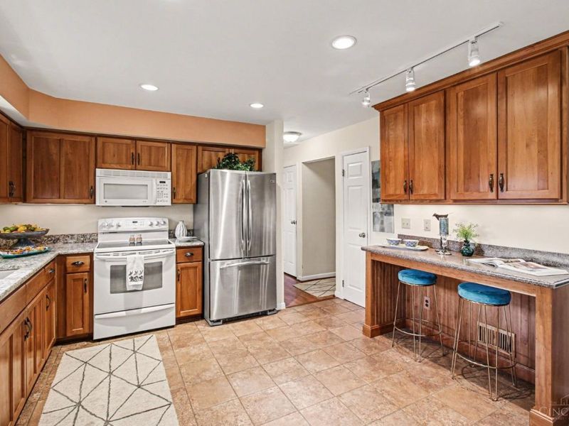 1724 Birddog Court, Loveland, OH 45140 Photo 7