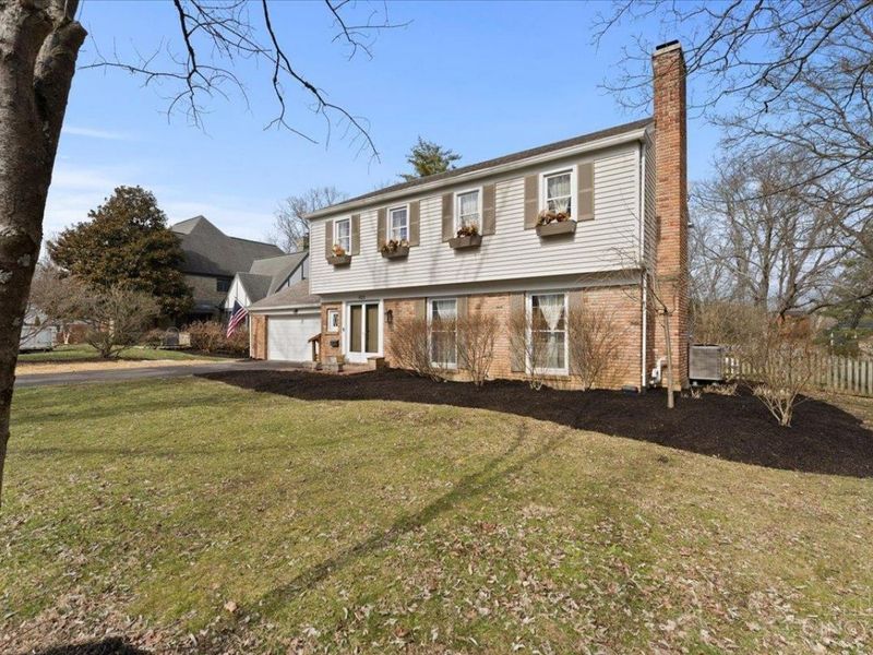 822 Stanton Avenue, Terrace Park, OH 45174 Photo 2