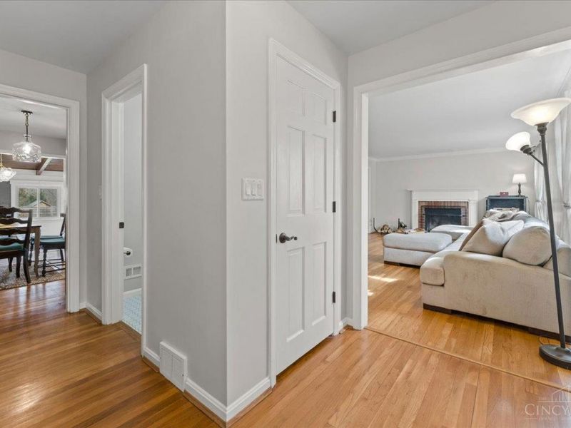 822 Stanton Avenue, Terrace Park, OH 45174 Photo 5