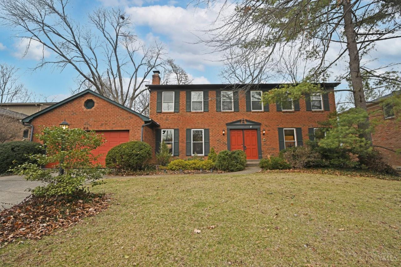 416 Flemridge Court, Wyoming, OH 45231 Main Photo