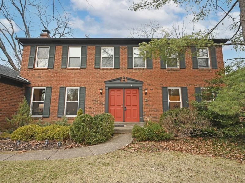 416 Flemridge Court, Wyoming, OH 45231 Photo 3