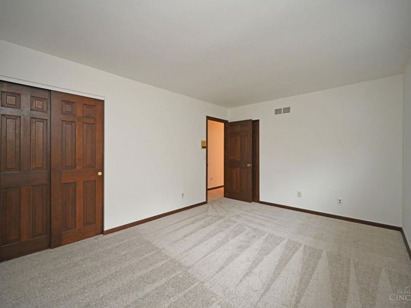 416 Flemridge Court, Wyoming, OH 45231 Photo 46