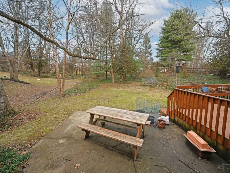 416 Flemridge Court, Wyoming, OH 45231 Photo 52