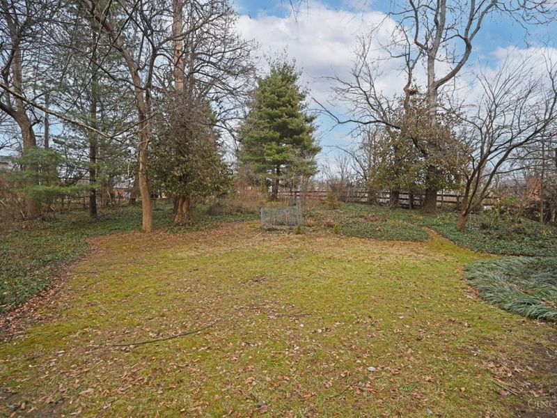 416 Flemridge Court, Wyoming, OH 45231 Photo 54