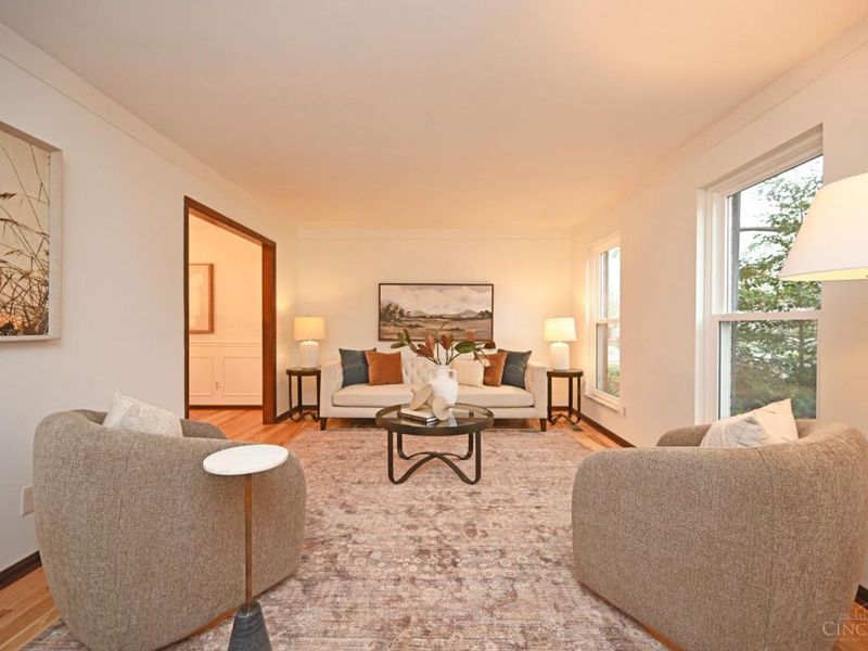 416 Flemridge Court, Wyoming, OH 45231 Photo 7