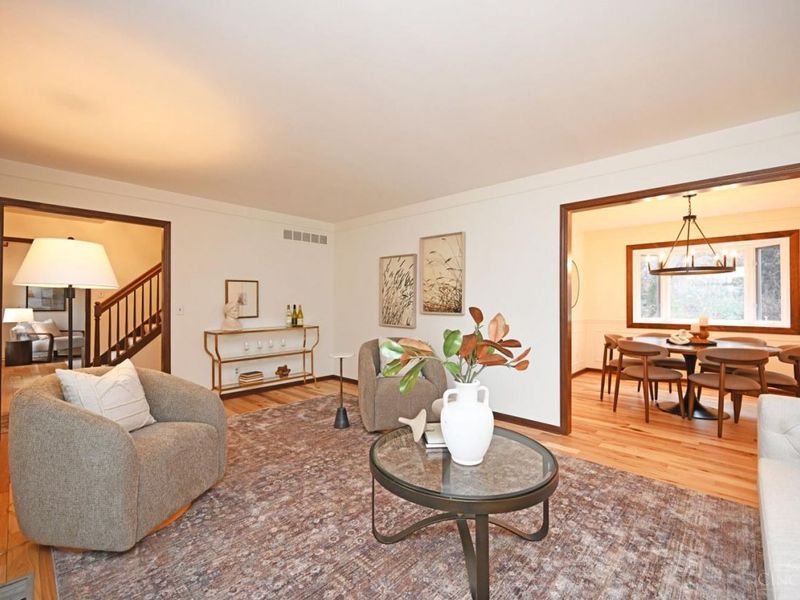 416 Flemridge Court, Wyoming, OH 45231 Photo 9