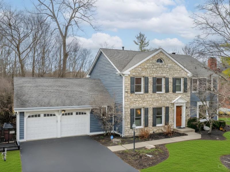 9933 Hampstead Court, West Chester, OH 45241 Photo 1