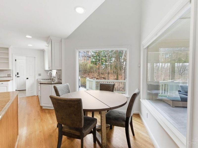 9933 Hampstead Court, West Chester, OH 45241 Photo 13