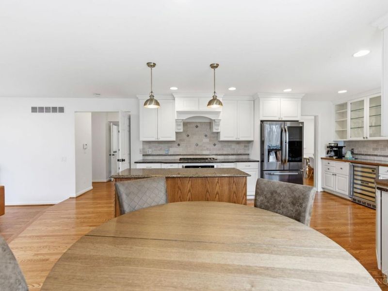 9933 Hampstead Court, West Chester, OH 45241 Photo 14