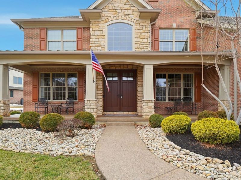 961 River Forest Drive, Maineville, OH 45039 Photo 2