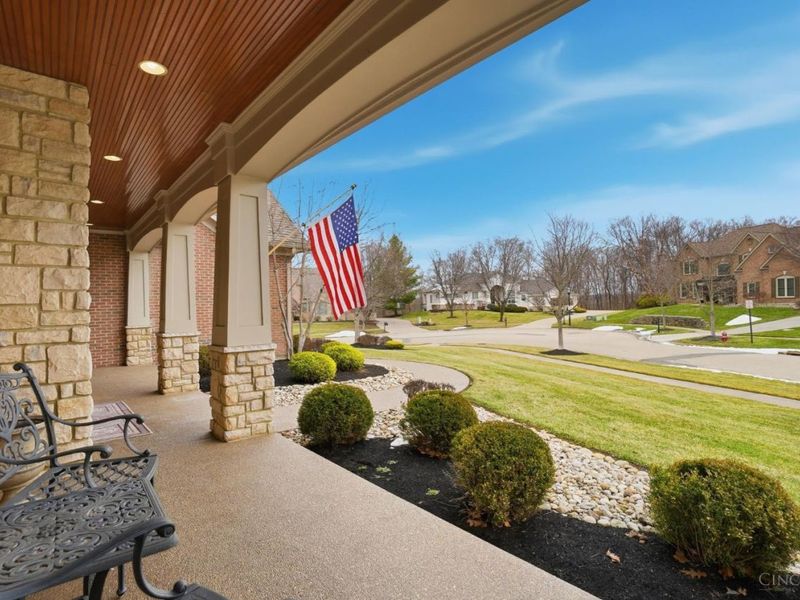 961 River Forest Drive, Maineville, OH 45039 Photo 4