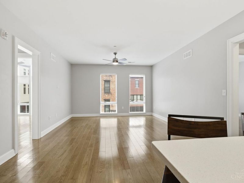 1509 Race Street, Unit 205, Cincinnati, OH 45202 Photo 6
