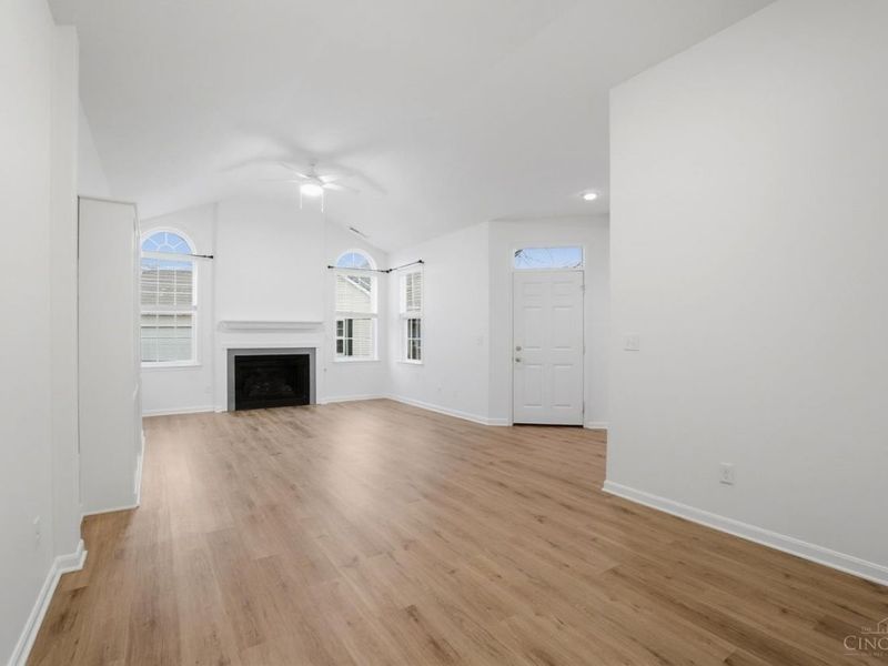 3826 Portrush Way, Union Twp, OH 45102 Photo 6