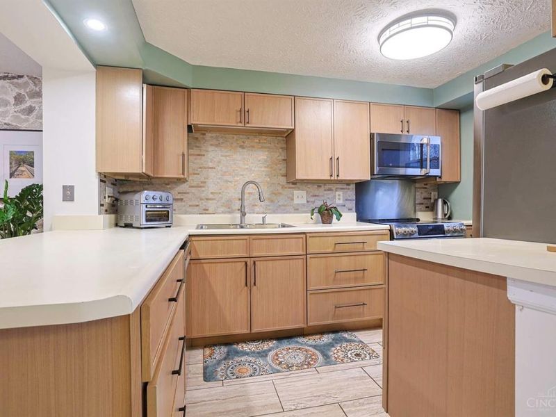 771 Woodlyn Drive S, Cincinnati, OH 45230 Photo 11