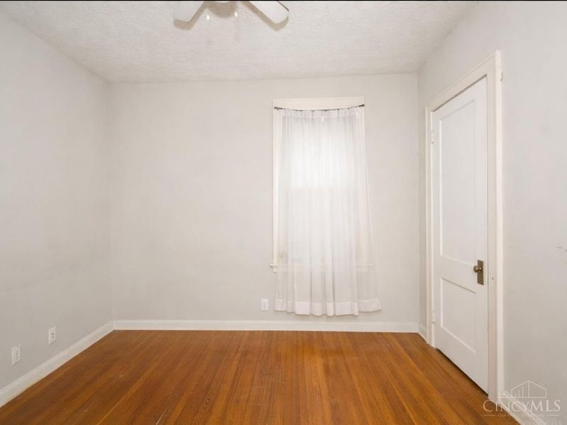 4526 Clearview Avenue, Cincinnati, OH 45205 Photo 13