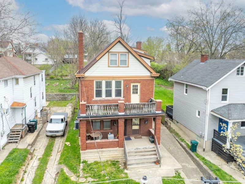 4526 Clearview Avenue, Cincinnati, OH 45205 Photo 2