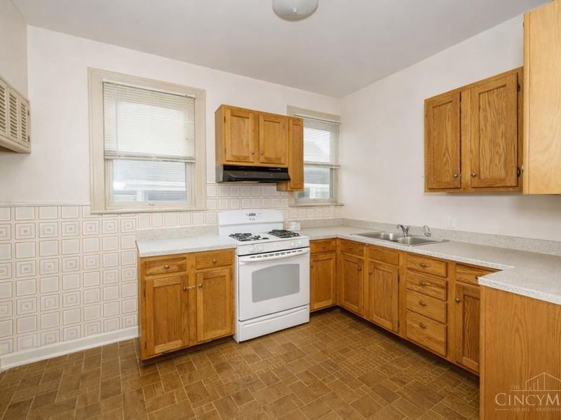 4526 Clearview Avenue, Cincinnati, OH 45205 Photo 20