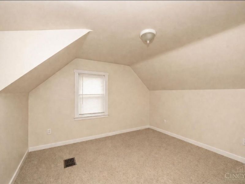 4526 Clearview Avenue, Cincinnati, OH 45205 Photo 23