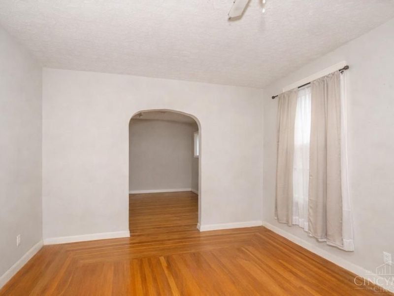 4526 Clearview Avenue, Cincinnati, OH 45205 Photo 8