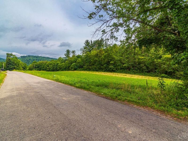 321 Red Bridge Road, Benton Twp, OH 45660 Photo 3