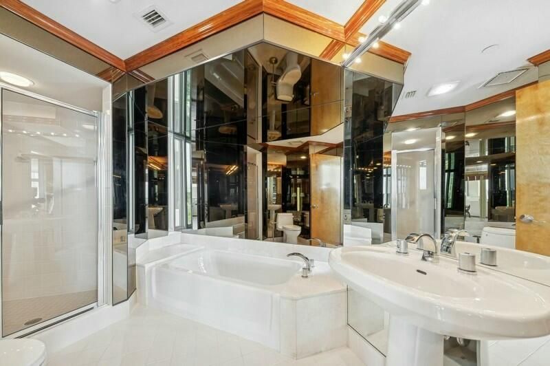 300 SE 5th Avenue, Unit 6010, Boca Raton, FL 33432 Photo