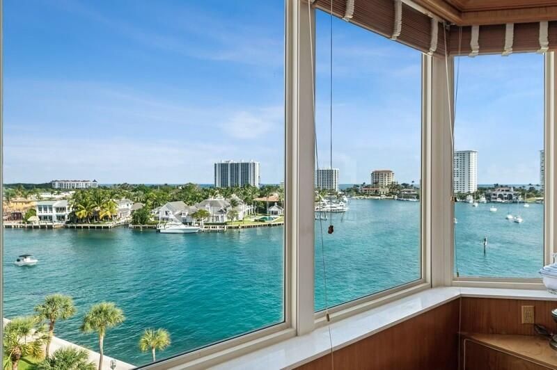 300 SE 5th Avenue, Unit 6010, Boca Raton, FL 33432 Photo