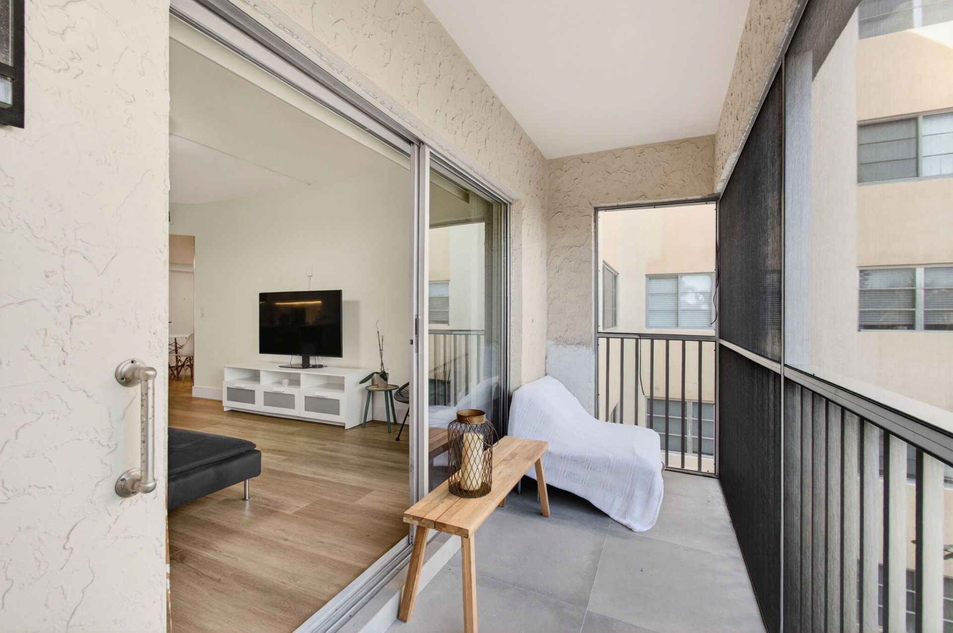 50 SW 3rd Avenue, Unit 311, Boca Raton, FL 33432 Photo