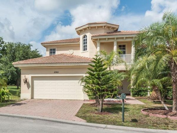 2065 Albany Terrace SW, Vero Beach, FL 32968