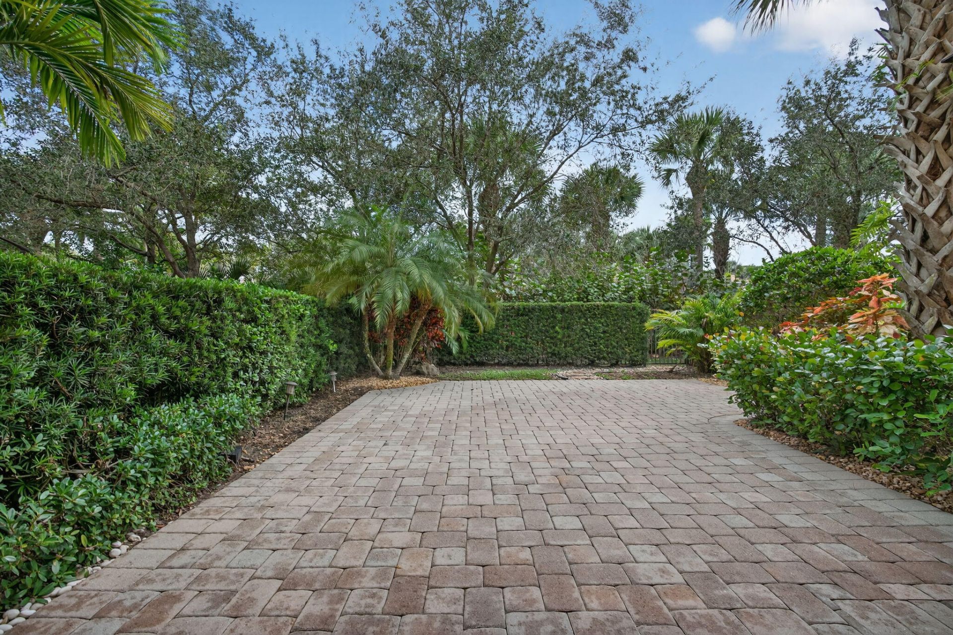 5072 Dulce Court, Palm Beach Gardens, FL 33418 Photo