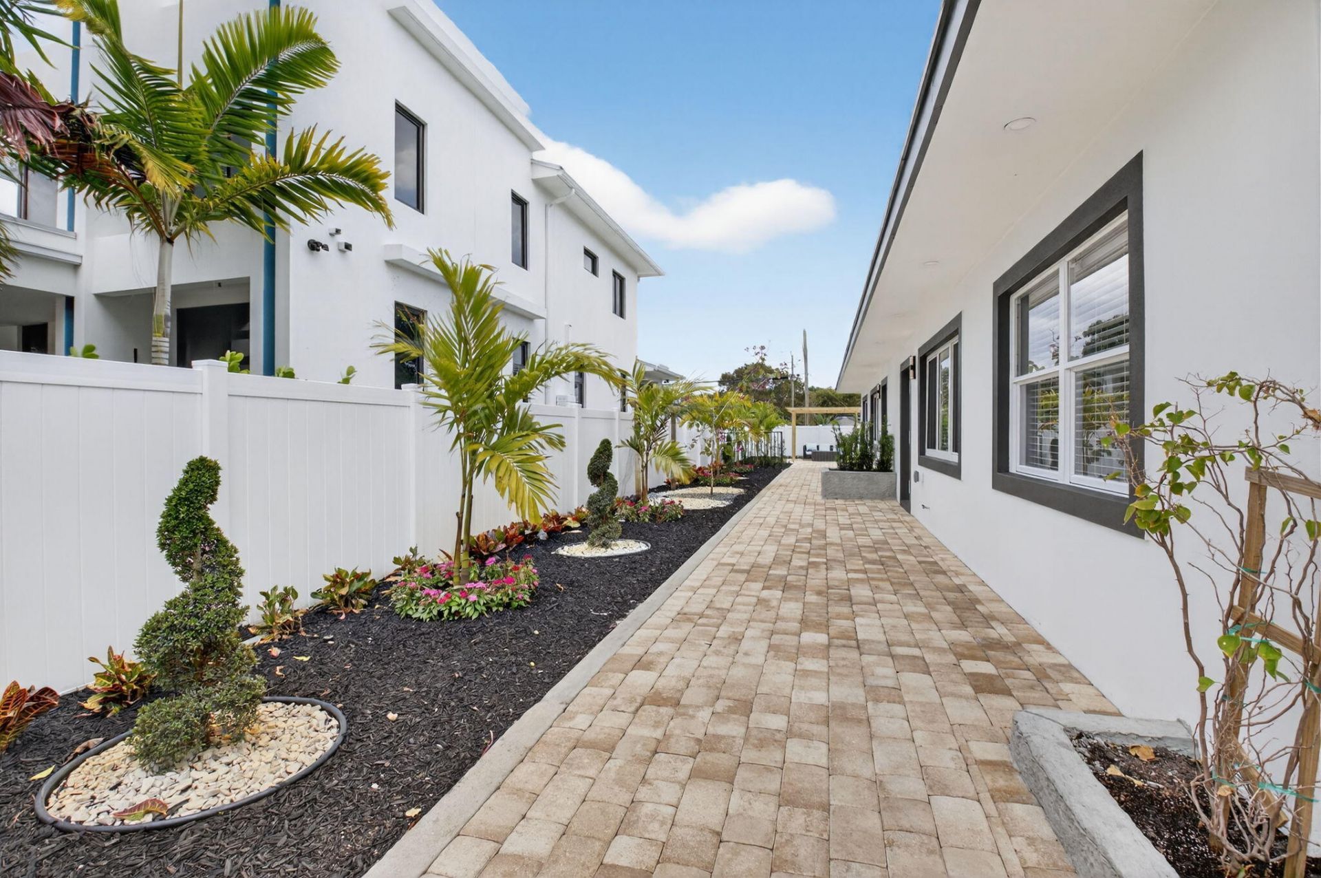 341 SE 3rd Avenue, Delray Beach, FL 33483 Photo