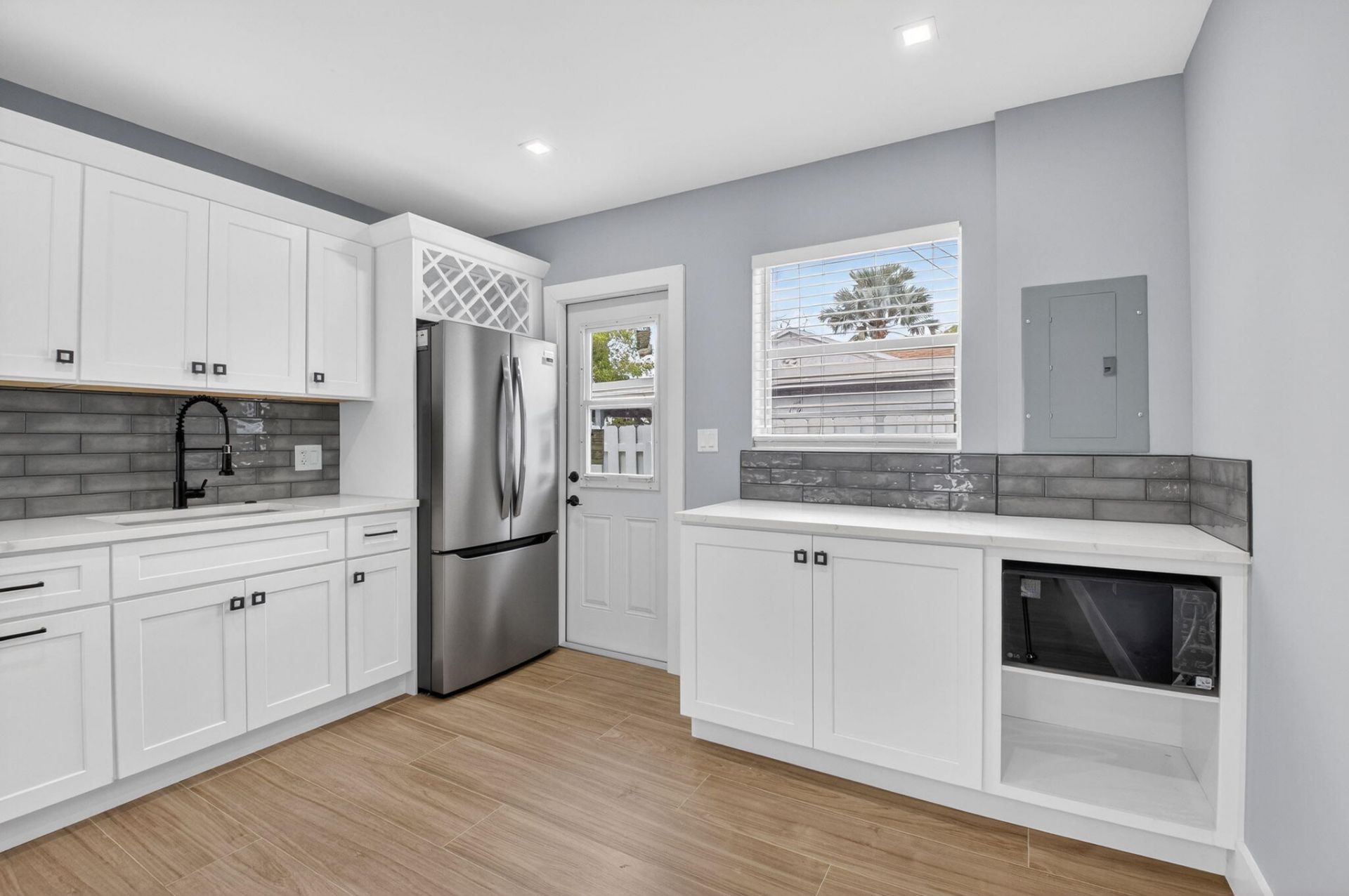 341 SE 3rd Avenue, Delray Beach, FL 33483 Photo