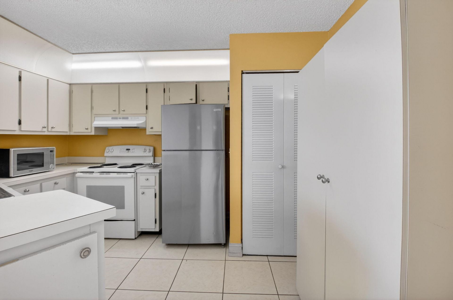 7535 S Oriole Boulevard, Unit 206, Delray Beach, FL 33446 Photo