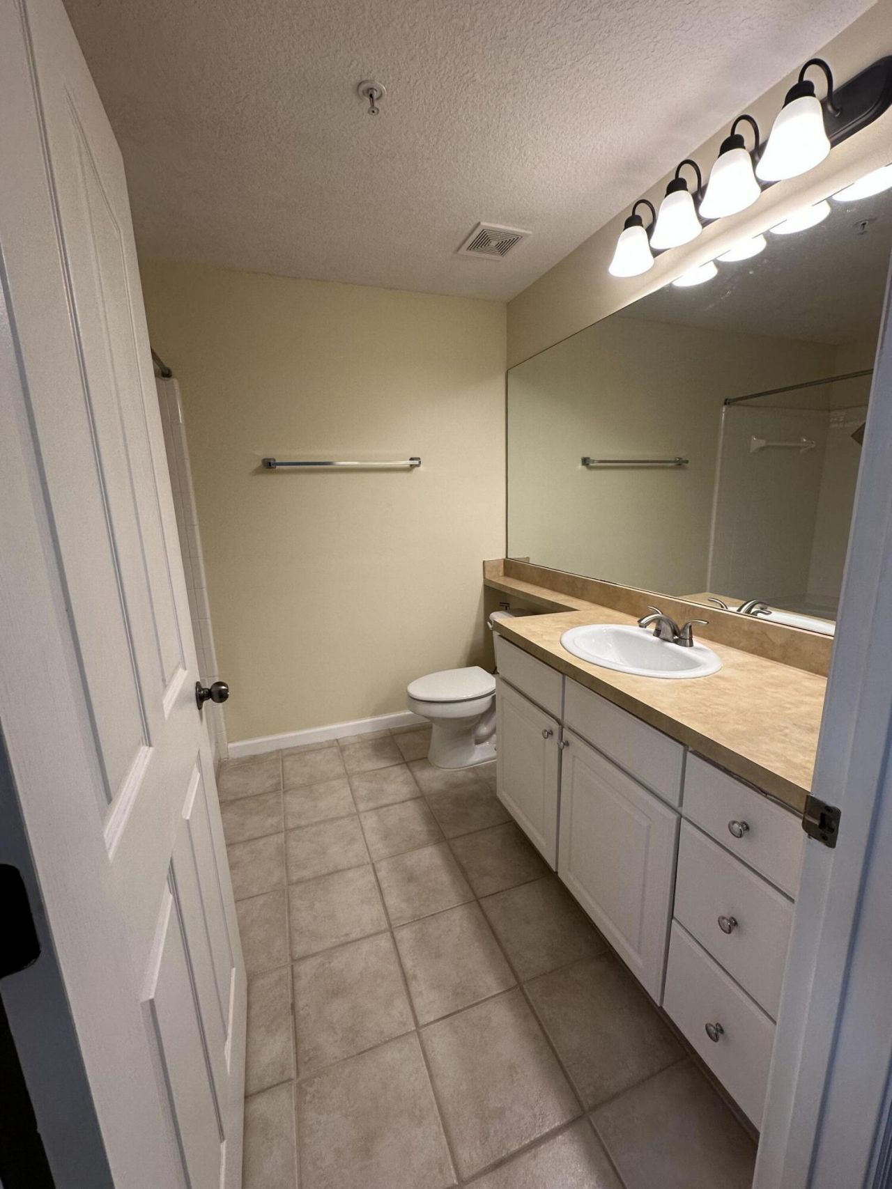 9905 Baywinds Drive, Unit 2206, West Palm Beach, FL 33411 Photo