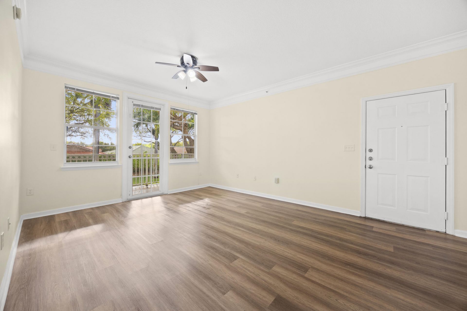 9905 Baywinds Drive, Unit 2206, West Palm Beach, FL 33411 Photo