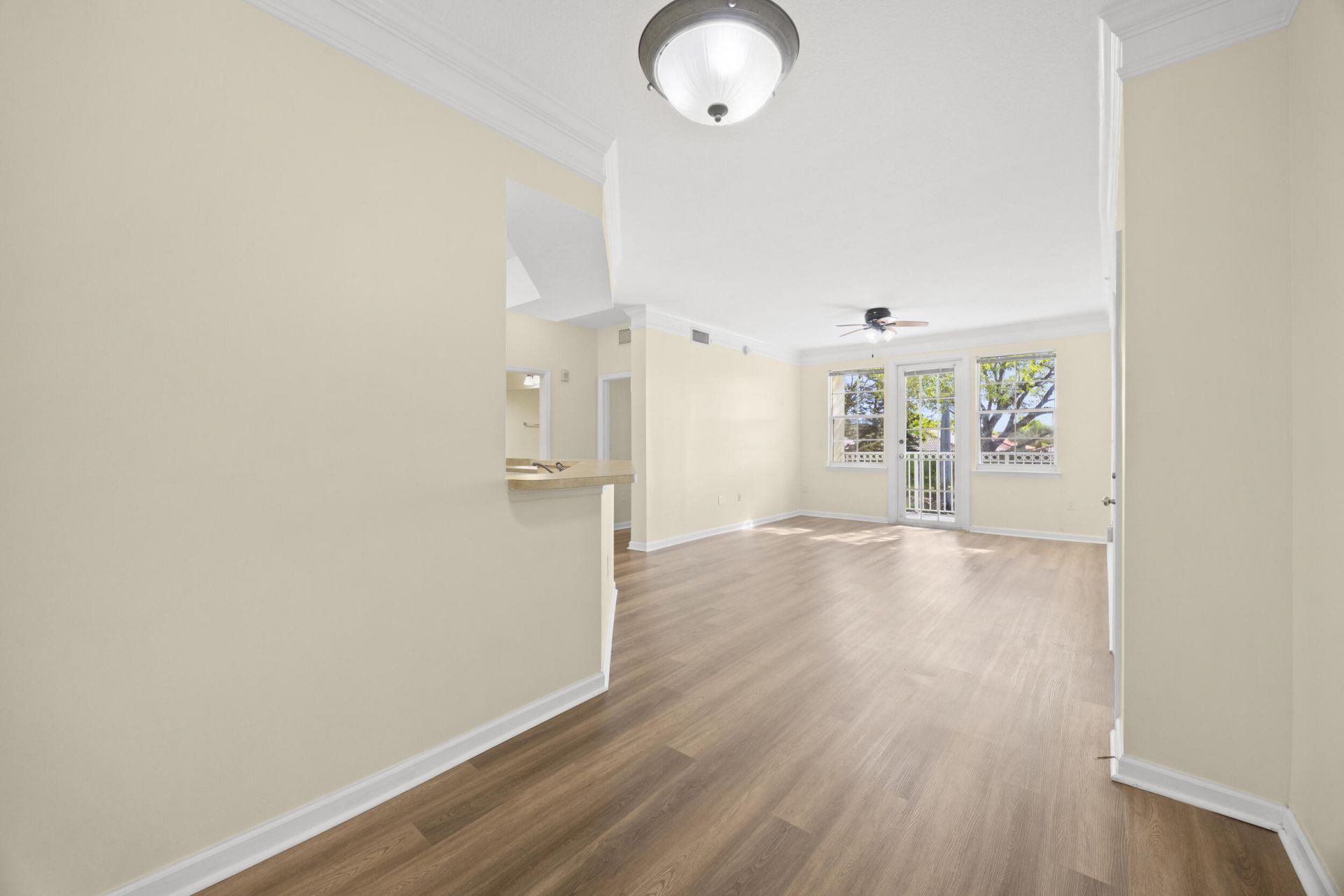 9905 Baywinds Drive, Unit 2206, West Palm Beach, FL 33411 Photo