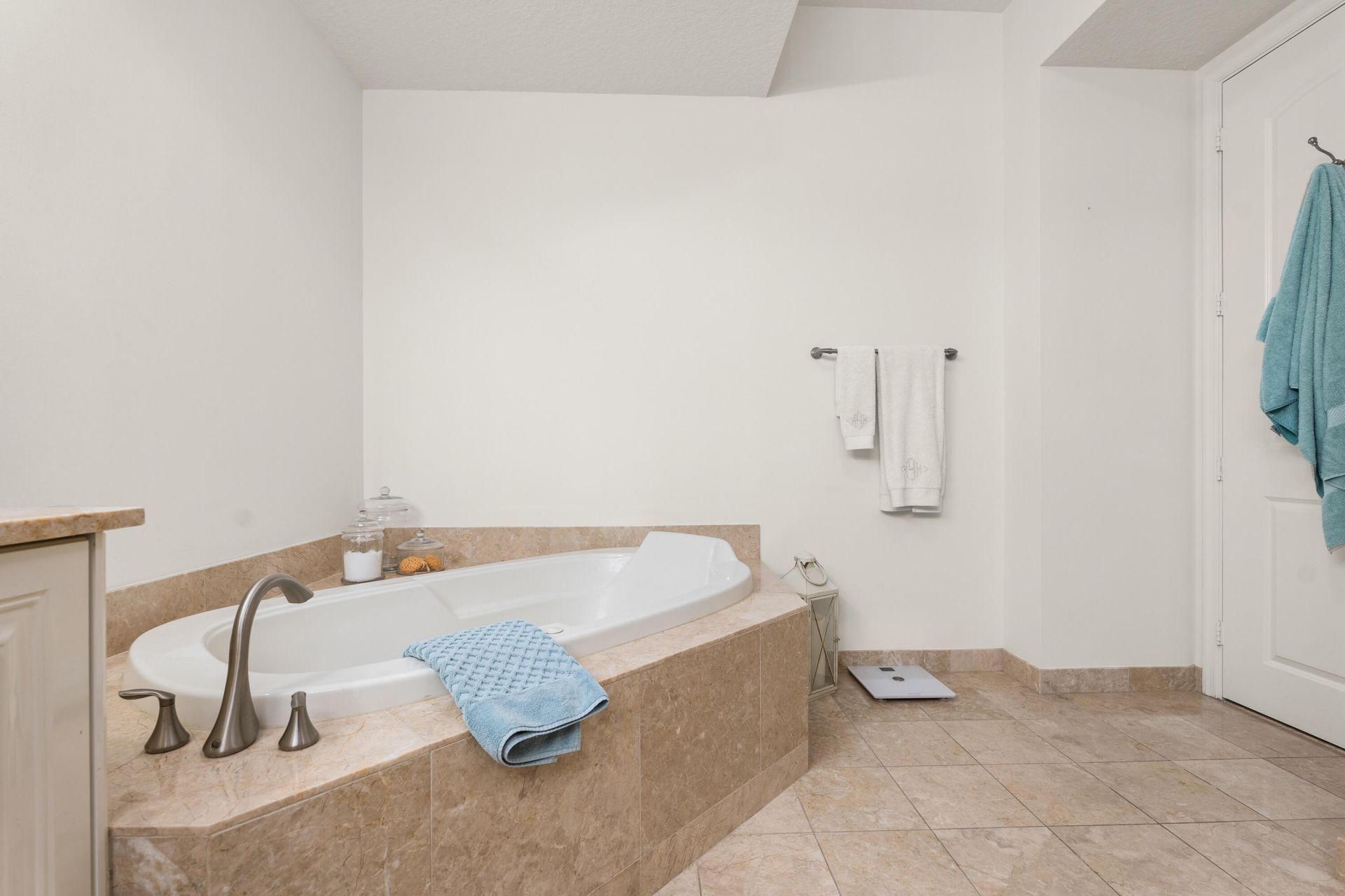 701 S Olive Avenue, Unit 1705, West Palm Beach, FL 33401 Photo