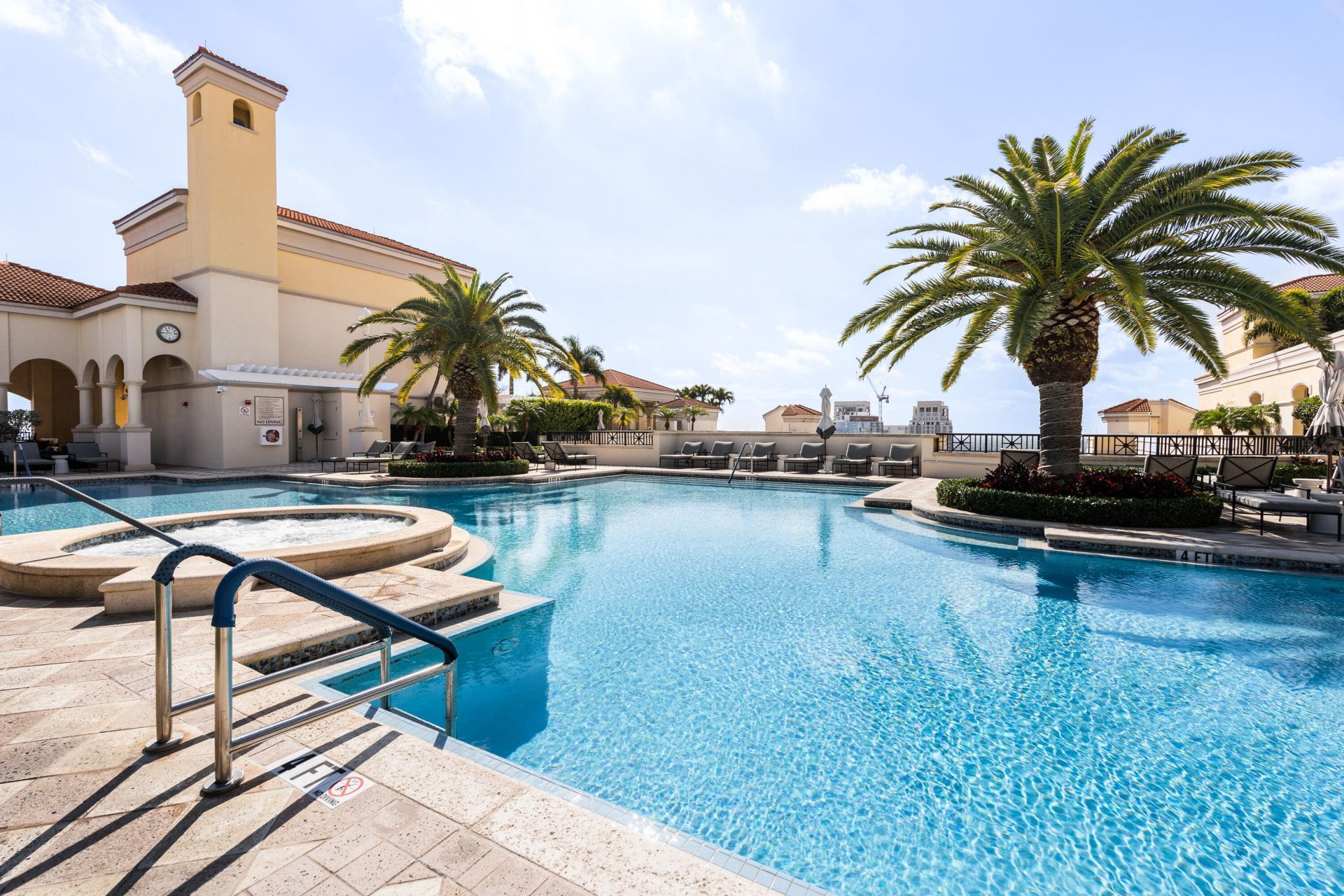 701 S Olive Avenue, Unit 1705, West Palm Beach, FL 33401 Photo