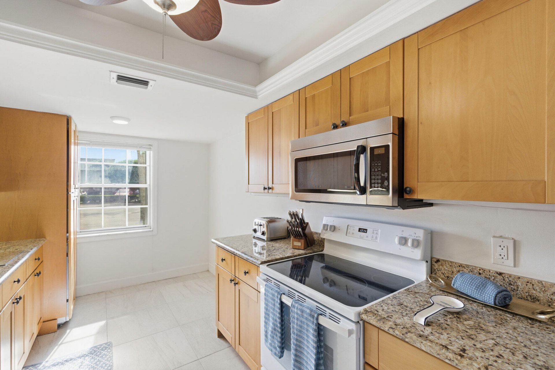 1050 Sugar Sands Boulevard, Unit 174, Singer Island, FL 33404 Photo