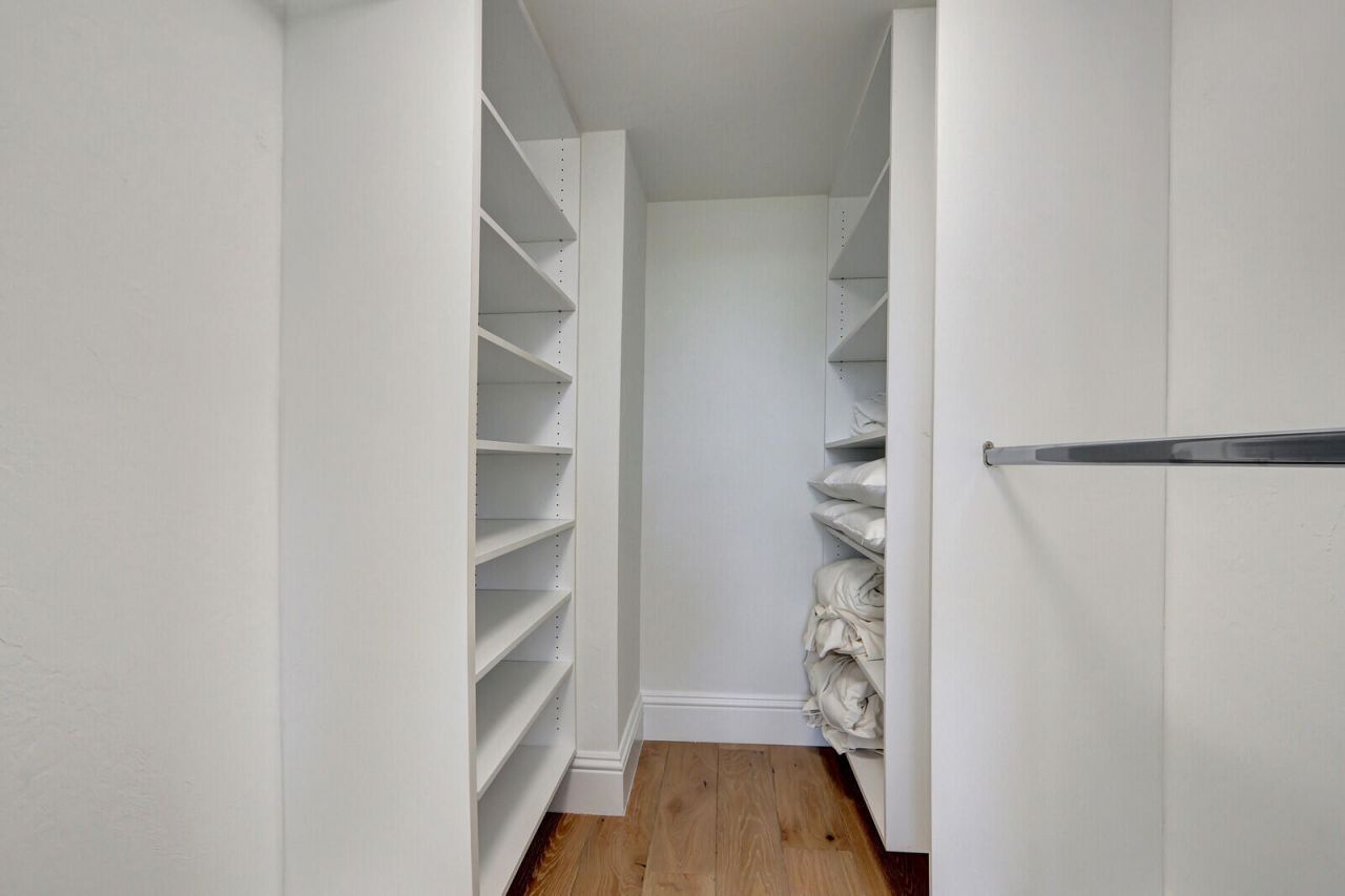 225 S Beach Road, Unit 204, Tequesta, FL 33469 Photo