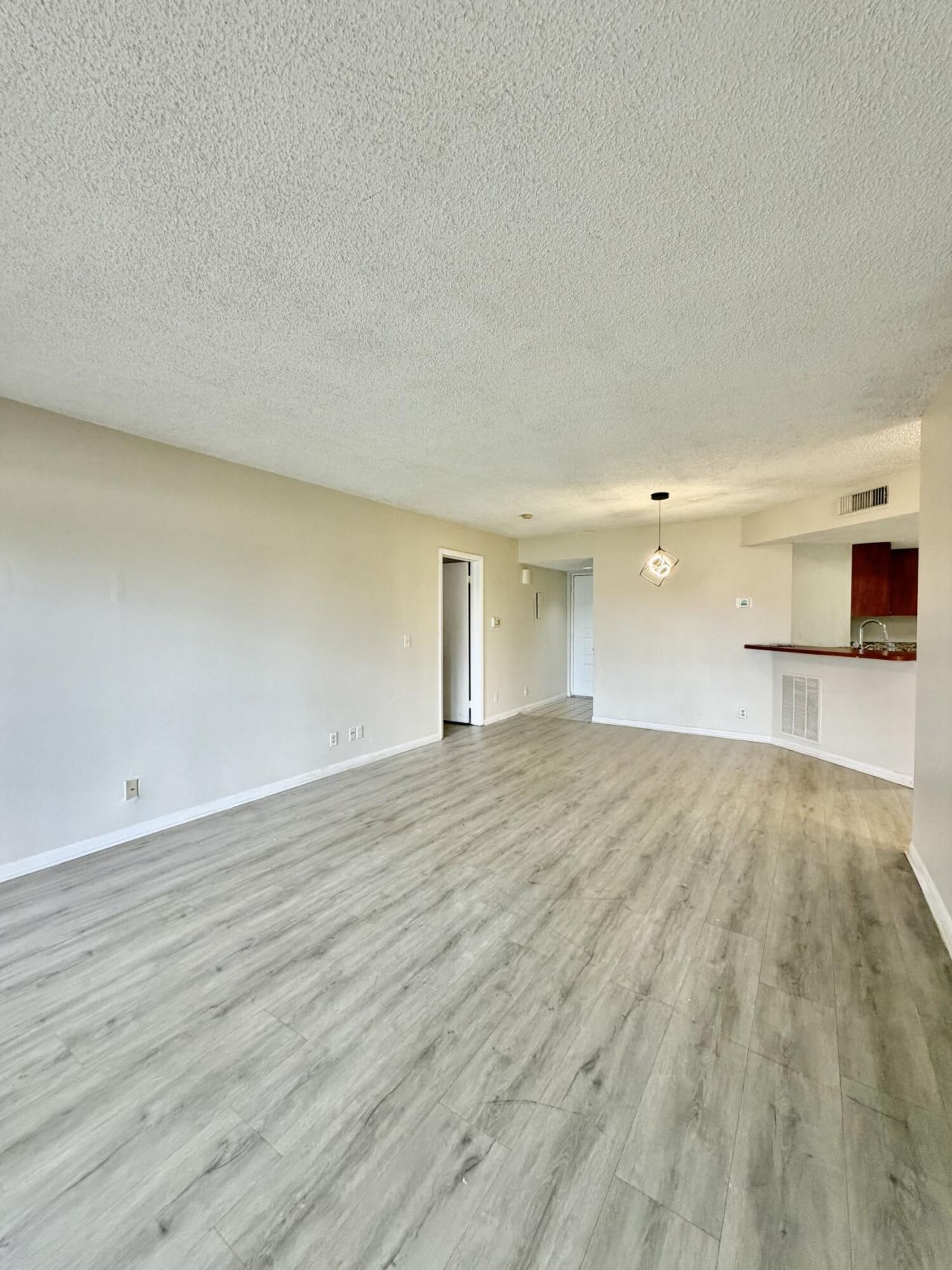 8781 Wiles Road, Unit 203, Coral Springs, FL 33067 Photo
