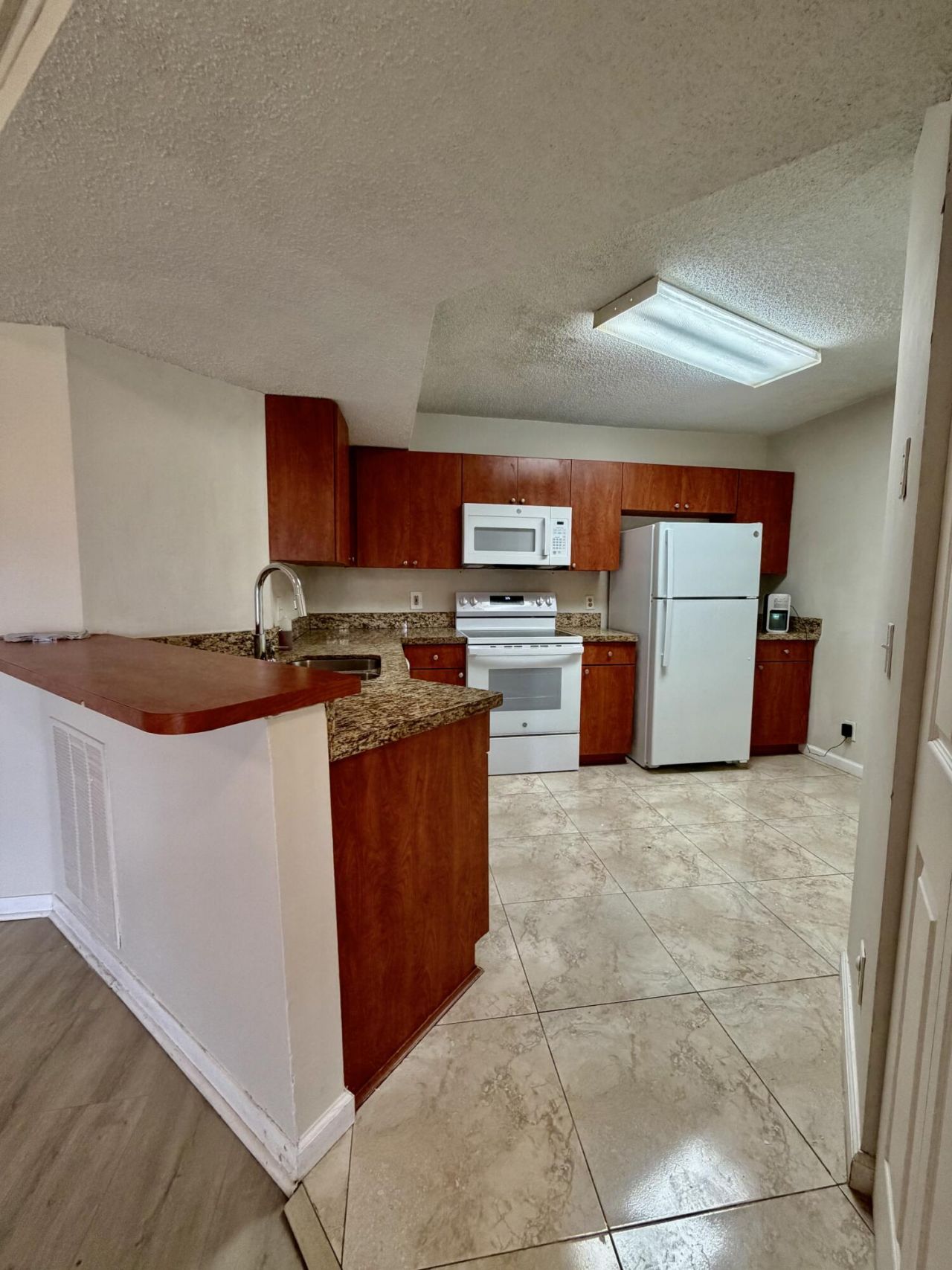 8781 Wiles Road, Unit 203, Coral Springs, FL 33067 Photo
