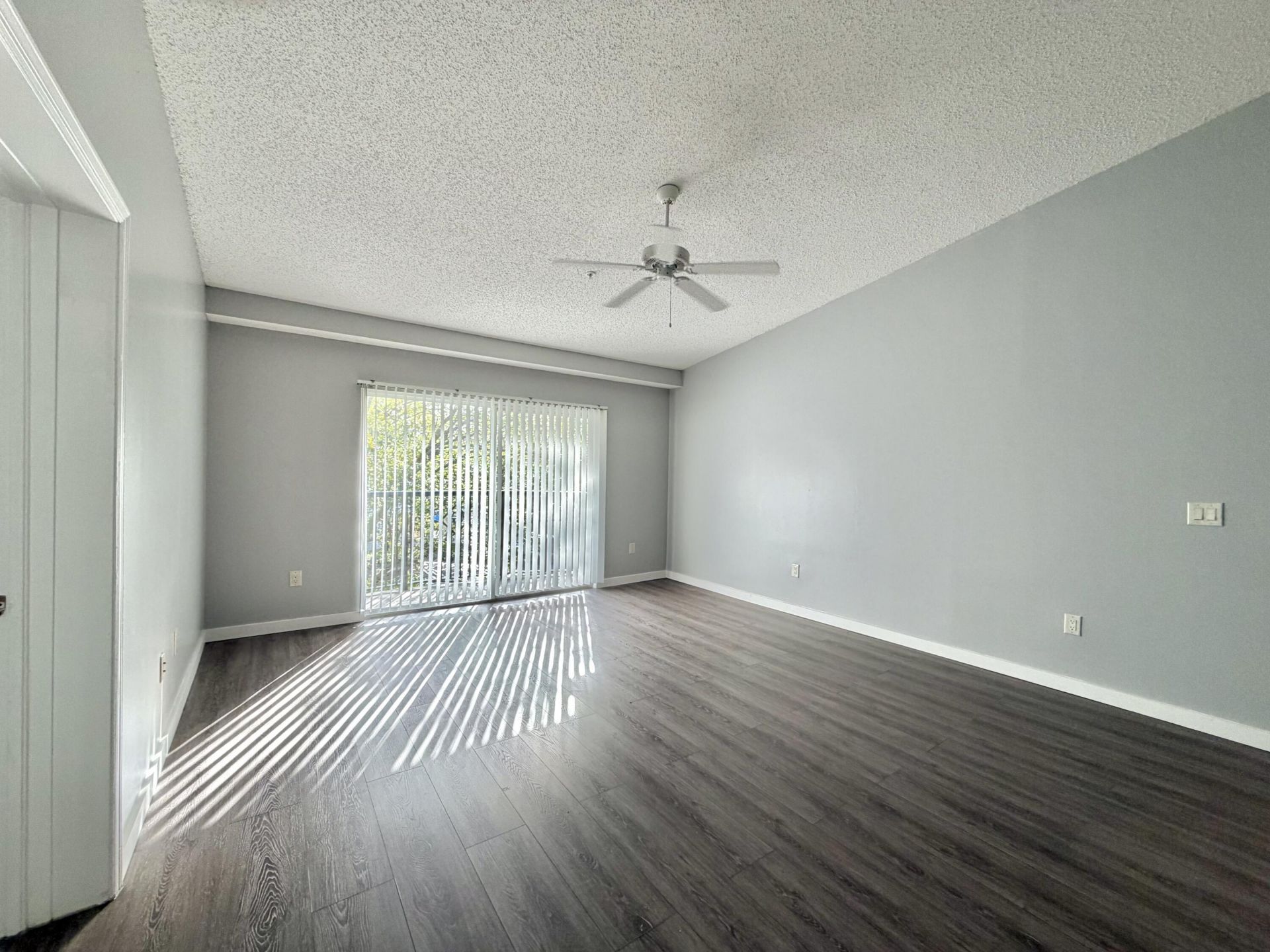 1100 Crestwood Court S, Unit 1108, Royal Palm Beach, FL 33411 Photo