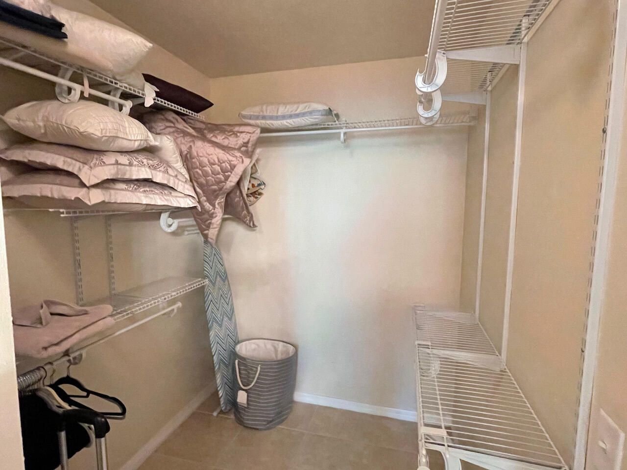 600 S Dixie Highway, Unit 720, West Palm Beach, FL 33401 Photo