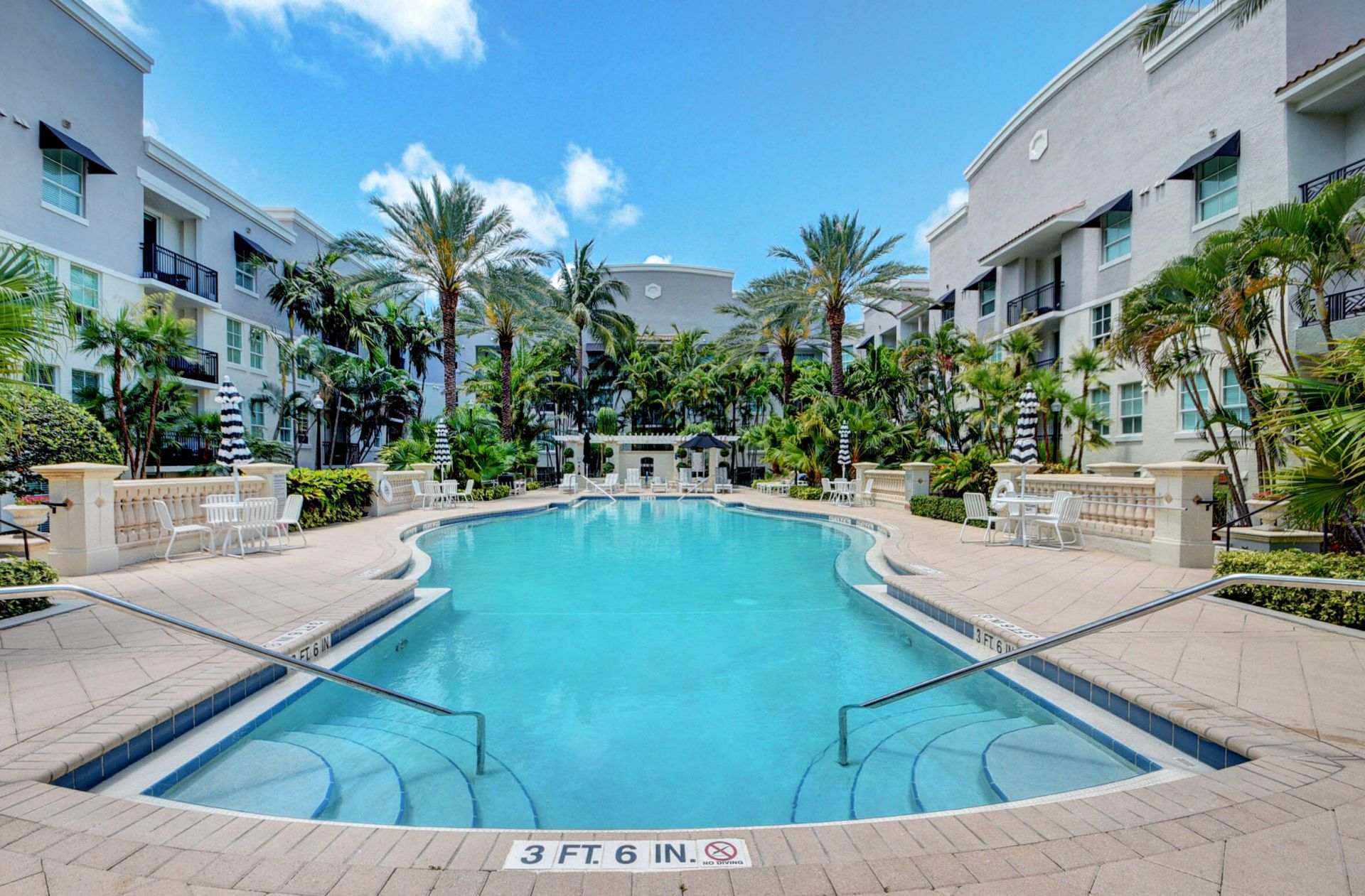 600 S Dixie Highway, Unit 720, West Palm Beach, FL 33401 Photo