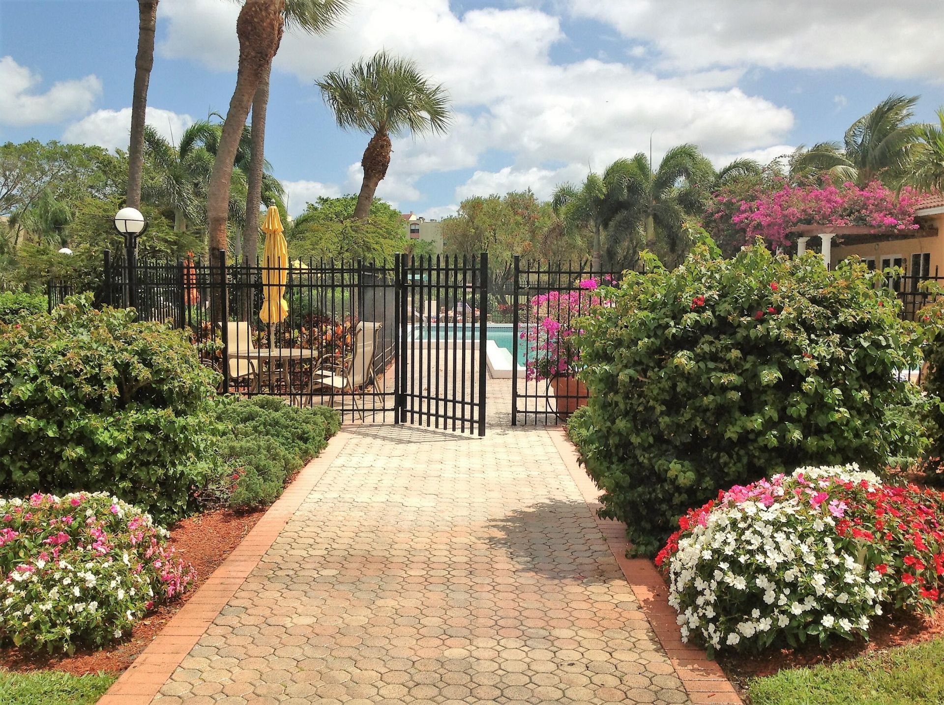 1915 Lavers Circle, Unit E309, Delray Beach, FL 33444 Photo