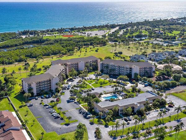 275 Palm Avenue, Unit C203, Jupiter, FL 33477