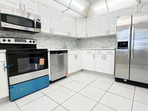 21766 Cypress Drive, Unit 20a, Boca Raton, FL 33433