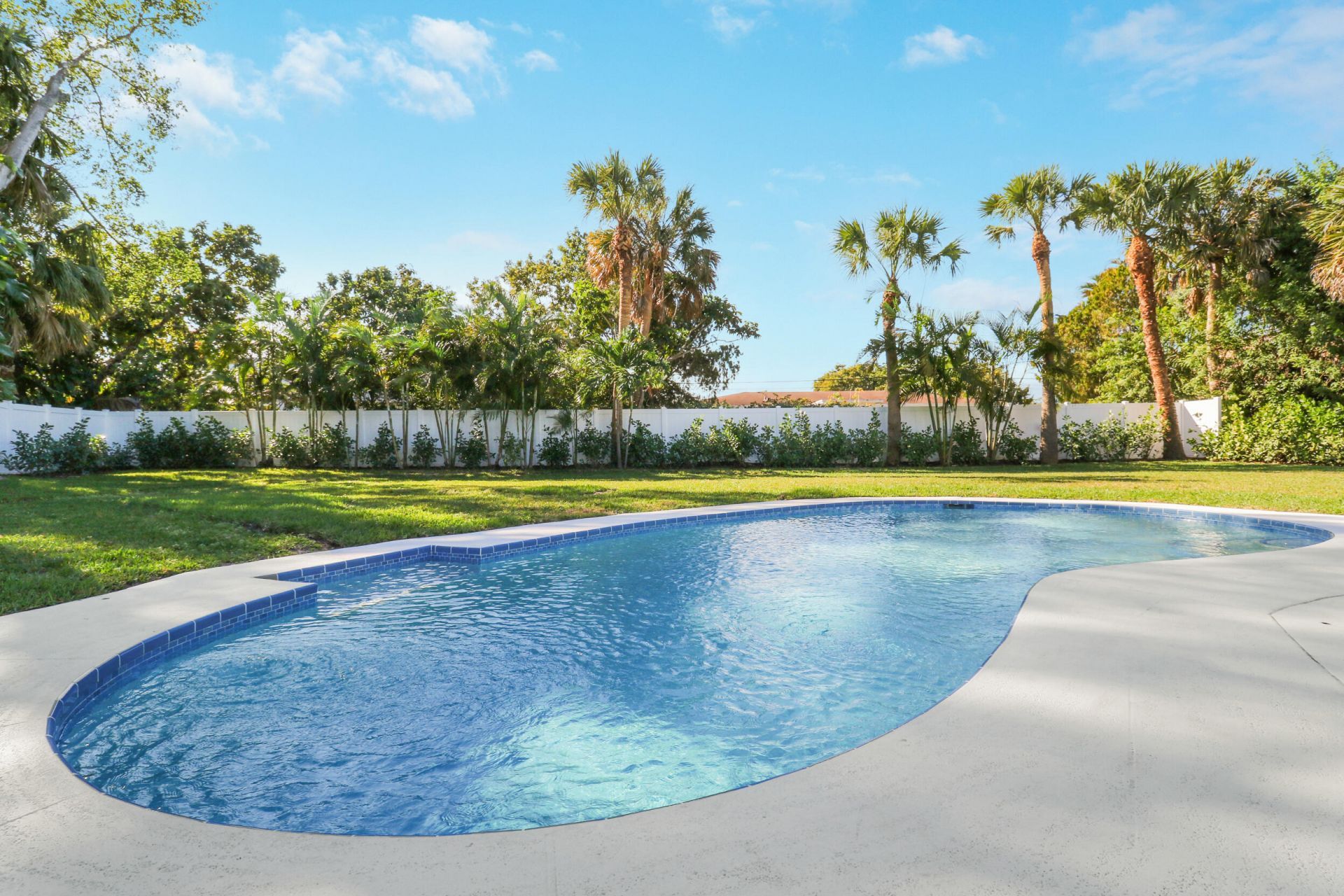 615 Westwind Drive, North Palm Beach, FL 33408 Photo